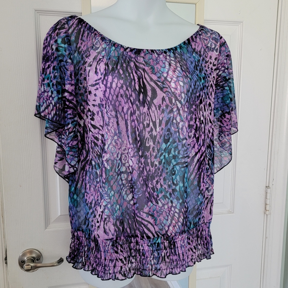 Sheer, banded bottom, polyester top